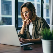 Самое новое в «1С:Бухгалтерии 8»: учет наличия вредных факторов на рабочем месте для заполнения формы ЕФС-1